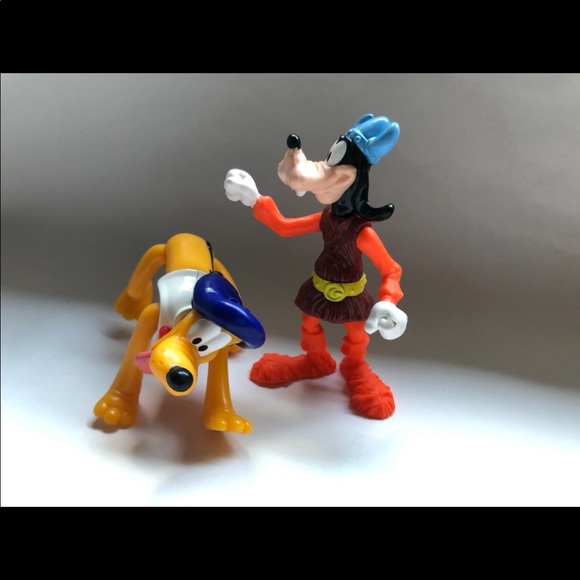 Disney Epcot McDonald’s Viking Goofy/ French Pluto - Picture 5 of 9